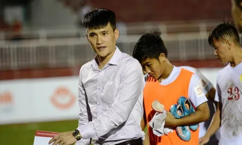 CLB TP.HCM nhận thưởng 700 triệu đồng nhờ thắng trận derby