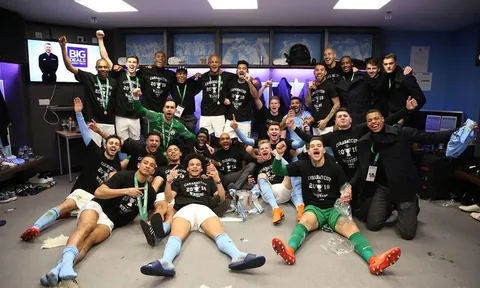 Vô địch League Cup, Man City ăn mừng cực nhiệt trong phòng thay đồ