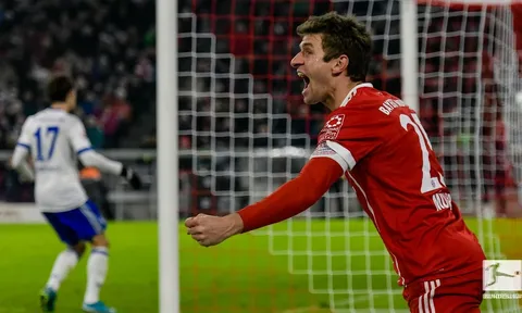 Vòng 22 Bundesliga: Bayern cô đơn trên đỉnh, Reus tái xuất