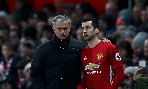 Vụ Mkhitaryan khiến Mourinho nổi đóa