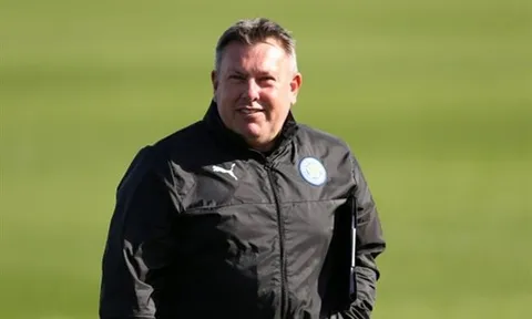 Craig Shakespeare: "Leicester hoàn toàn có thể vô địch Champions League."