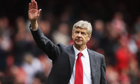 Trò cũ ủng hộ Arsene Wenger chia tay Arsenal vào cuối mùa
