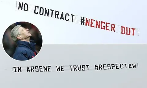 Người Hong Kong thuê máy bay ủng hộ HLV Wenger