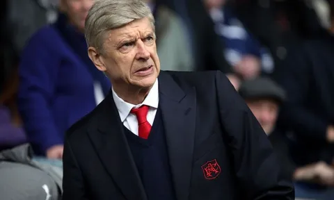 Wenger 'phũ' PSG, chờ Arsenal gia hạn