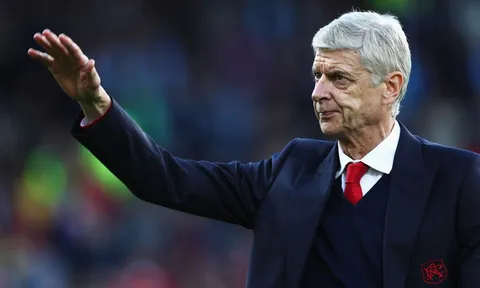 Wenger tiếp tục hé lộ tương lai