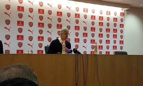 Wenger: Tôi không thể nói trước tương lai