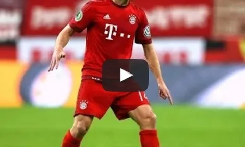 Xabi Alonso tự tạo khoảng trống cho bản thân như thế nào?