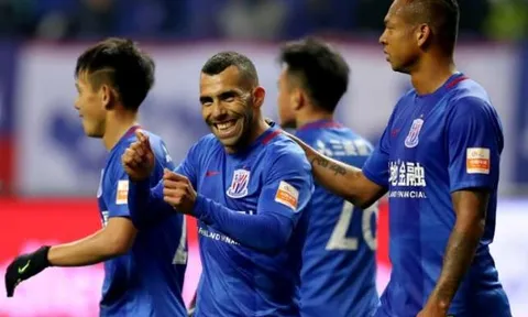 Xem Carlos Tevez và đồng đội đè bẹp đối thủ