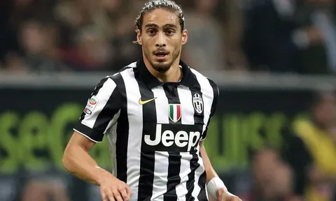 Xem giò Martin Caceres, tân binh của Southampton