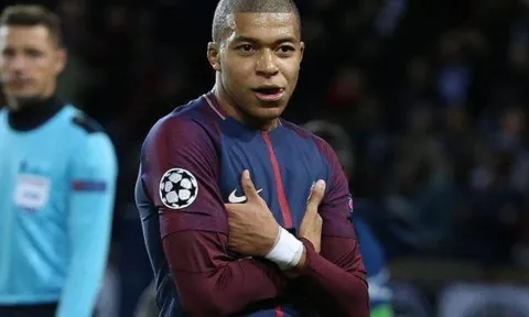 Xem lại 50 bàn thắng đẹp ở vòng bảng Champions League mùa này