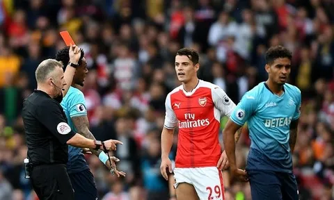 Xhaka 'sống' nhờ lời khích lệ của Wenger