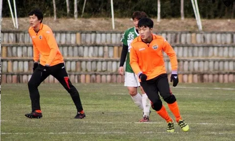 Xuân Trường lập cú đúp, Gangwon FC thắng 'bàn tay nhỏ'