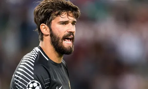 Xuất hiện nhân tố mới trong 'tình tay ba' M.U - De Gea - Real