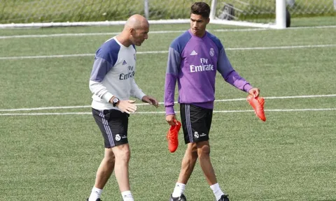 Giữa bão chấn thương, Zidane cậy nhờ hai tài năng 18 tuổi