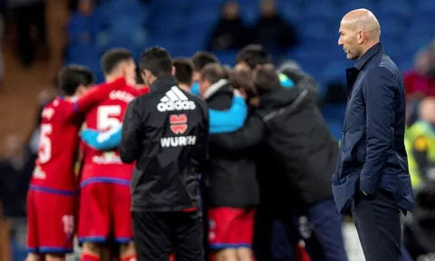 Zidane có nguy cơ mất ghế ở Real Madrid