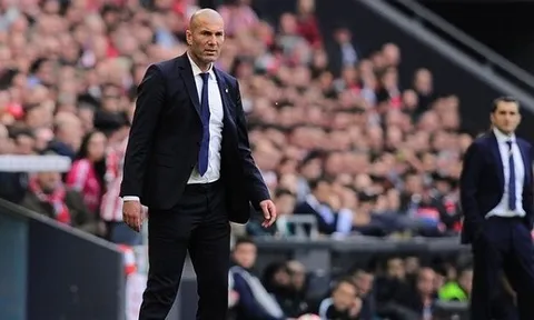 Zidane: Ronaldo bị thay ra là chuyện thường