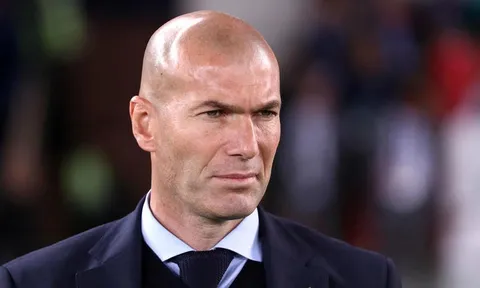 Zidane tự biết không thể trụ lại Real lâu dài