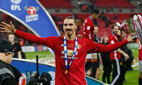 Manchester United vô địch Capital One Cup: Hãy ghi nhớ Ibrahimovic!