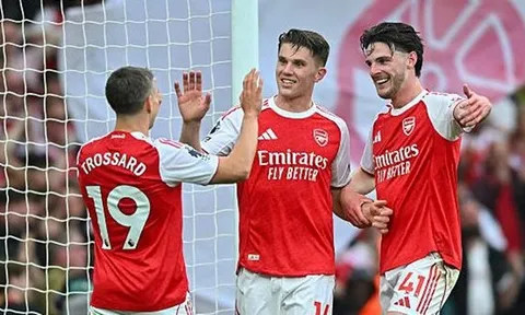 Arsenal thắng áp đảo Fulham để nới rộng cách biệt lên 6 điểm