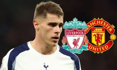 Van de Ven đòi lương gấp đôi nếu gia nhập MU hoặc Liverpool