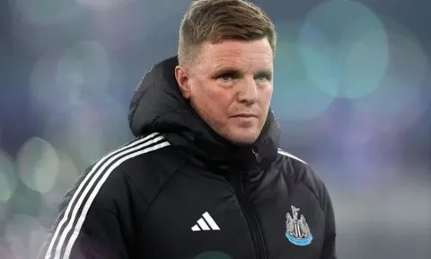Xếp thứ 13, Newcastle vẫn tin tưởng tuyệt đối vào Eddie Howe