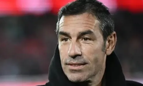 Robert Pires khẳng định Arsenal ưu tiên Ngoại hạng Anh hơn C1