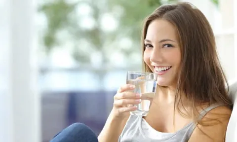 4 khung giờ uống nước ấm tốt cho sức khỏe