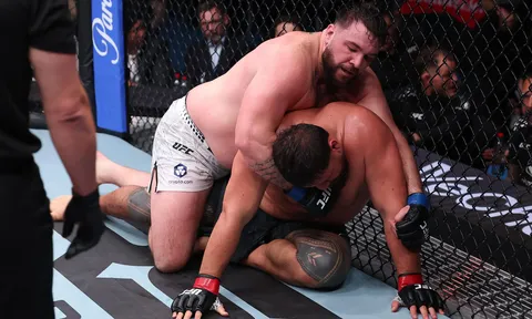 UFC Perth: Tai Tuivasa nhận thất bại thứ 7 liên tiếp sau thế trận một chiều trước Louie Sutherland