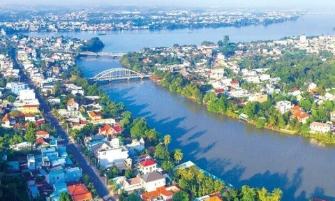 Thành phố nào mới nhất Việt Nam, được mệnh danh “Thủ phủ công nghiệp”, có hồ nhân tạo lớn nhất cả nước?
