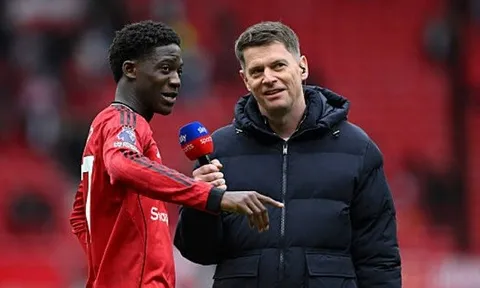 Man Utd thăng hoa, Mainoo nhắc công Carrick
