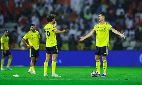 Ronaldo im tiếng, Al Nassr để thua Al Qadsiah đầy cay đắng