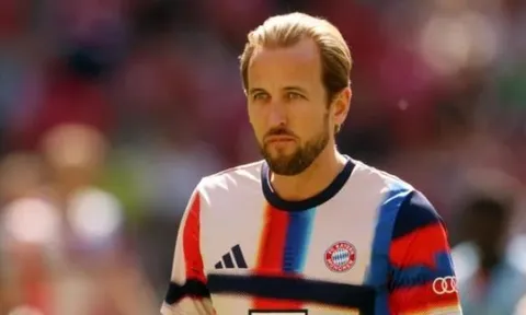 Bayern Munich dội gáo nước lạnh vào MU vụ Harry Kane