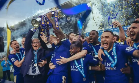 Ngày này năm xưa: Leicester dạy giới tinh hoa đá bóng