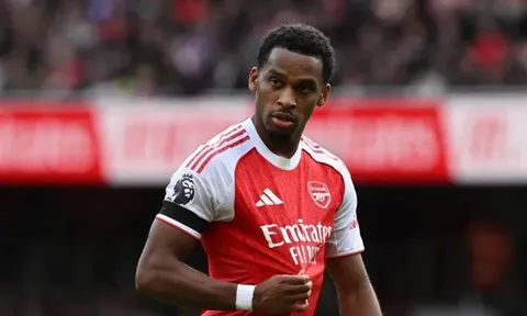 Ký mới Timber, Arsenal dọn đường tiễn Ben White