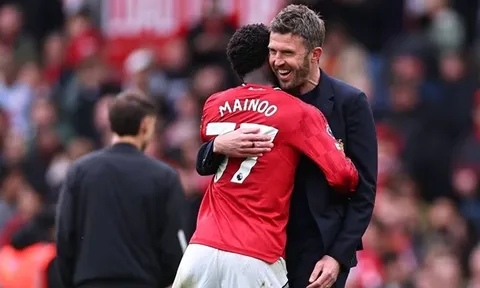 Bryan Robson hối thúc MU bổ nhiệm Michael Carrick