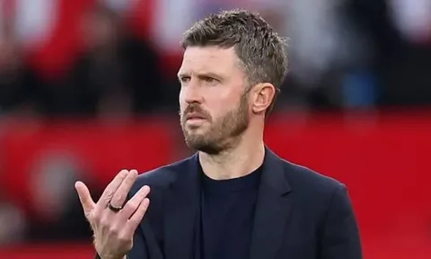 Sợ rủi ro đường dài, MU chần chừ bổ nhiệm Carrick