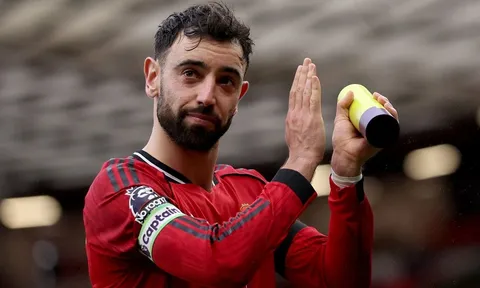 Bruno ca ngợi Carrick, bảo vệ chiến thuật của Amorim