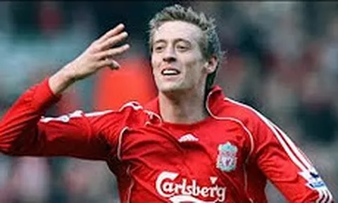 Ai còn nhớ 'Sếu' Peter Crouch