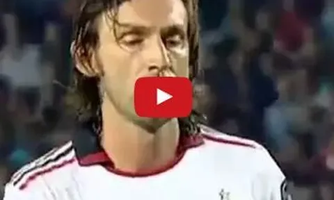 Andrea Pirlo trở thành 'trò hề' với cú sút panenka hỏng