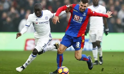 Antonio Conte 'nổi nóng' với quyết định của trọng tài
