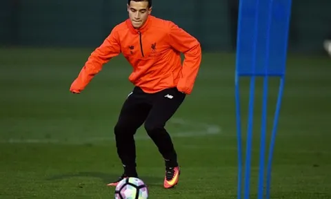 'Ảo thuật gia' Coutinho trở lại tập luyện cùng Liverpool