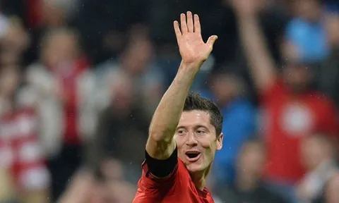Bayern xuống nước, Lewandowski vẫn ngó lơ?