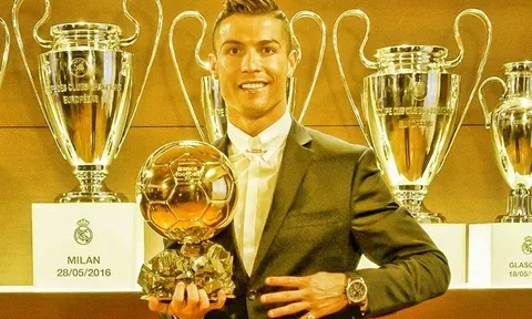 BLV Anh Ngọc: 'Ronaldo hay hơn Messi mọi mặt năm 2016'