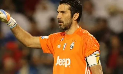 Buffon tiếc ra mặt vì không kết liễu Milan sớm hơn
