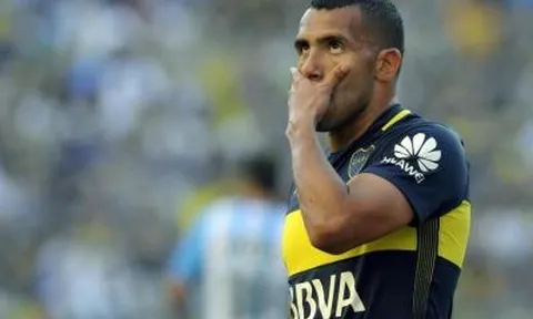 Carlos Tevez lập siêu phẩm cứa lòng đẹp mắt