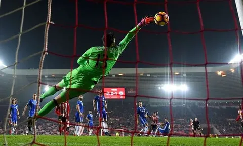 Chelsea thắng 10 trận liền, HLV Conte vẫn KHÔNG hài lòng