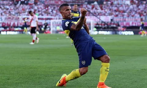 Chi khủng, CLB Trung Quốc tự tin có Tevez