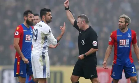 Chưa đá hết trận, 2 trụ cột Chelsea đã nhận án đình chỉ thi đấu