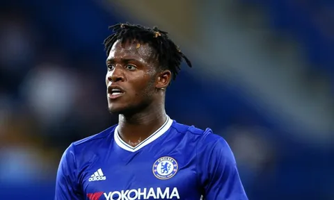Conte lý giải vì sao chưa sử dụng Bayshuayi nhiều