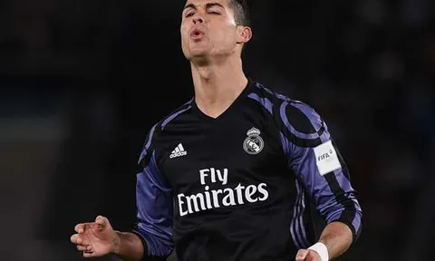 Đá cho Barca, Ronaldo không có cửa